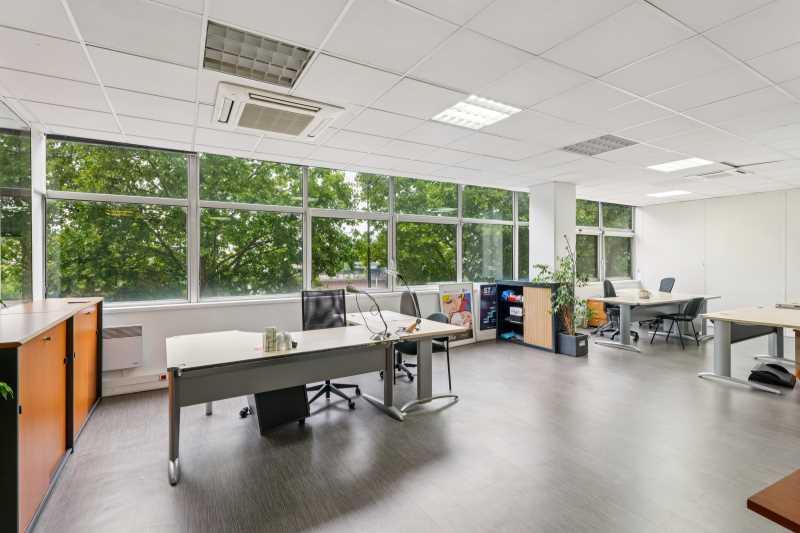 Photo 2 de 10 320 568