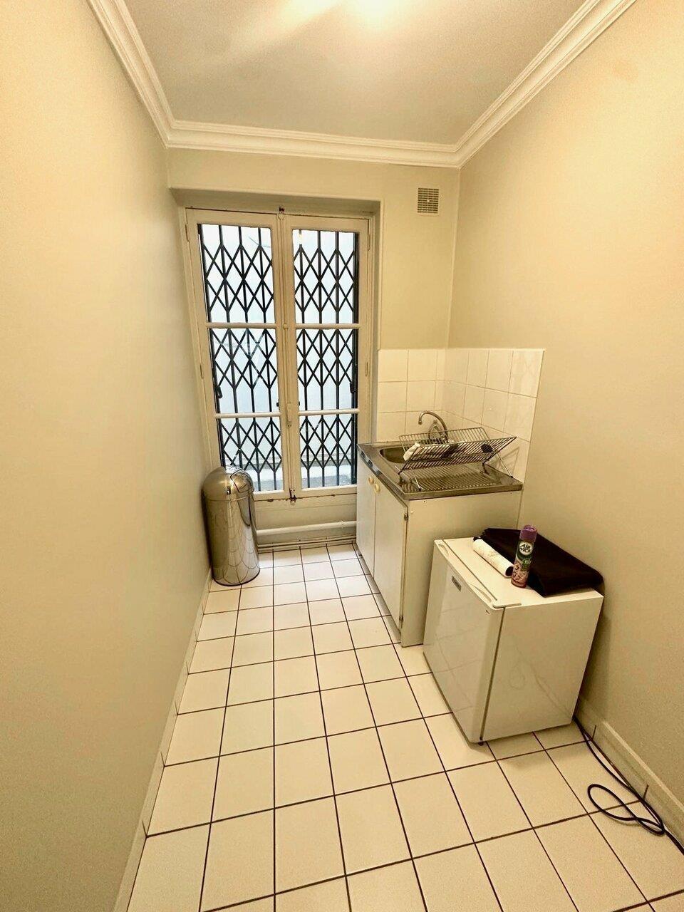 Photo 6 de 10 077 361