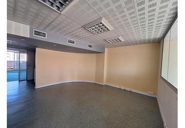 Photo 5 de 10 180 548