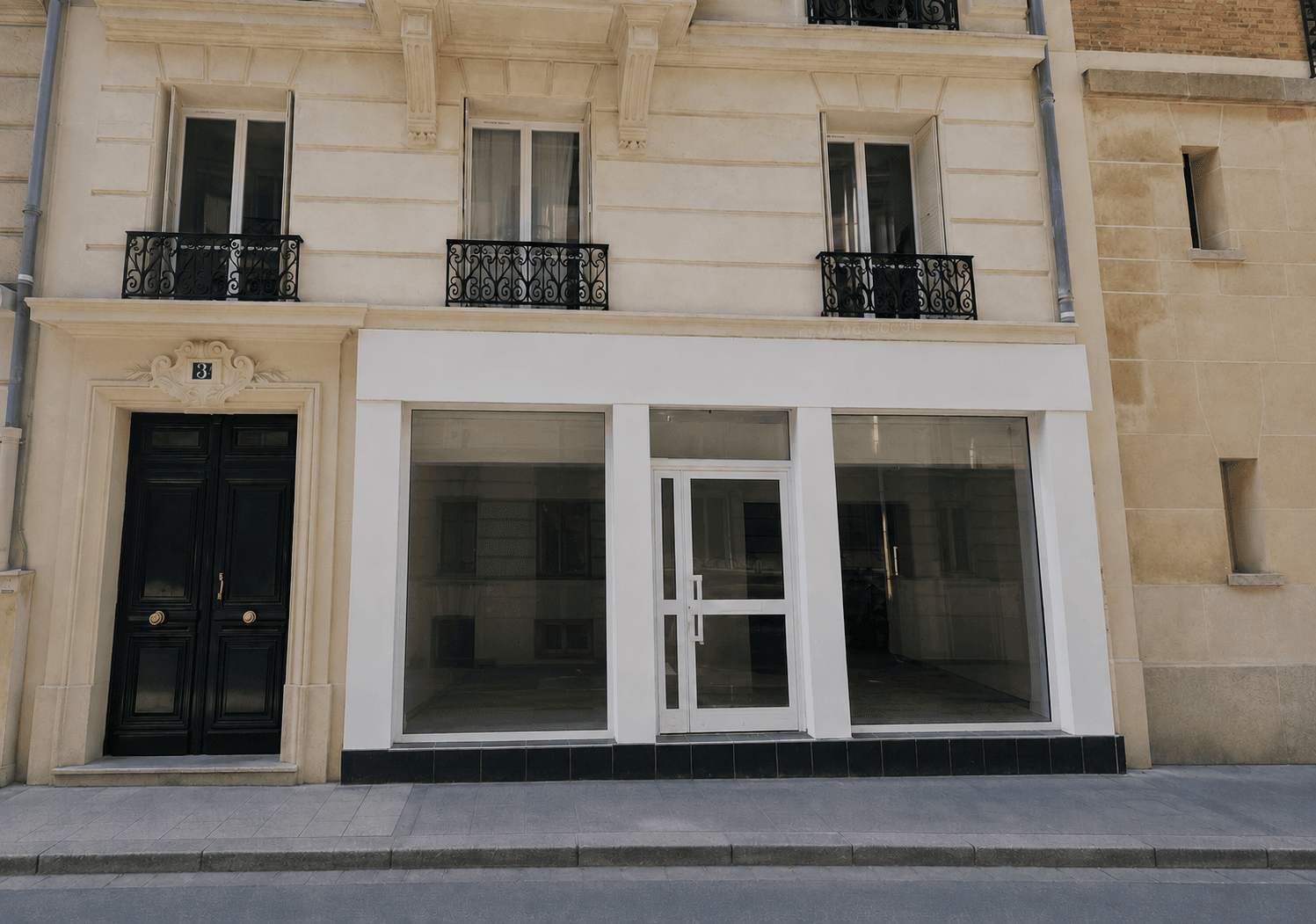 Photo 1 de 3 725 721