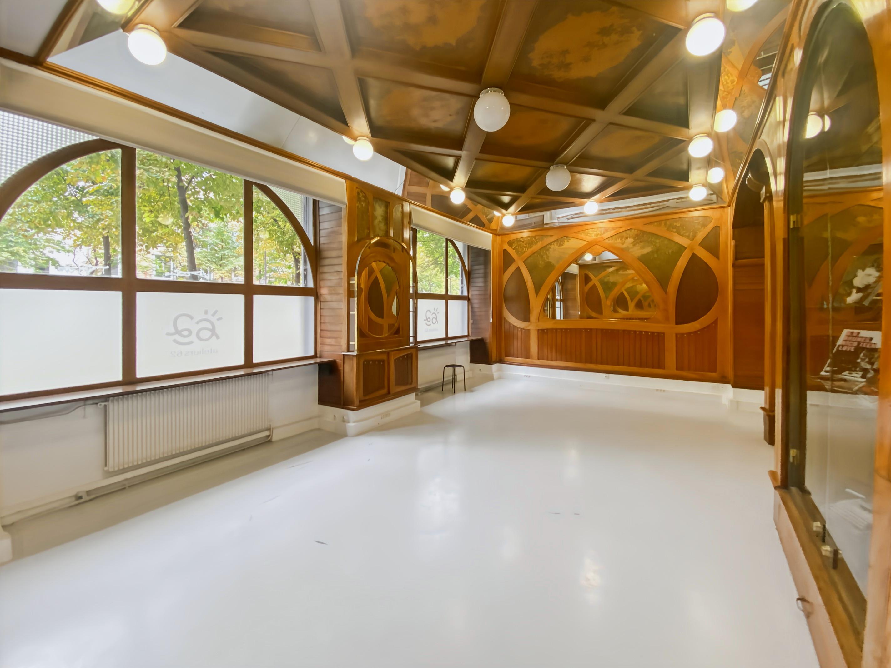 Photo 2 de 10 309 683