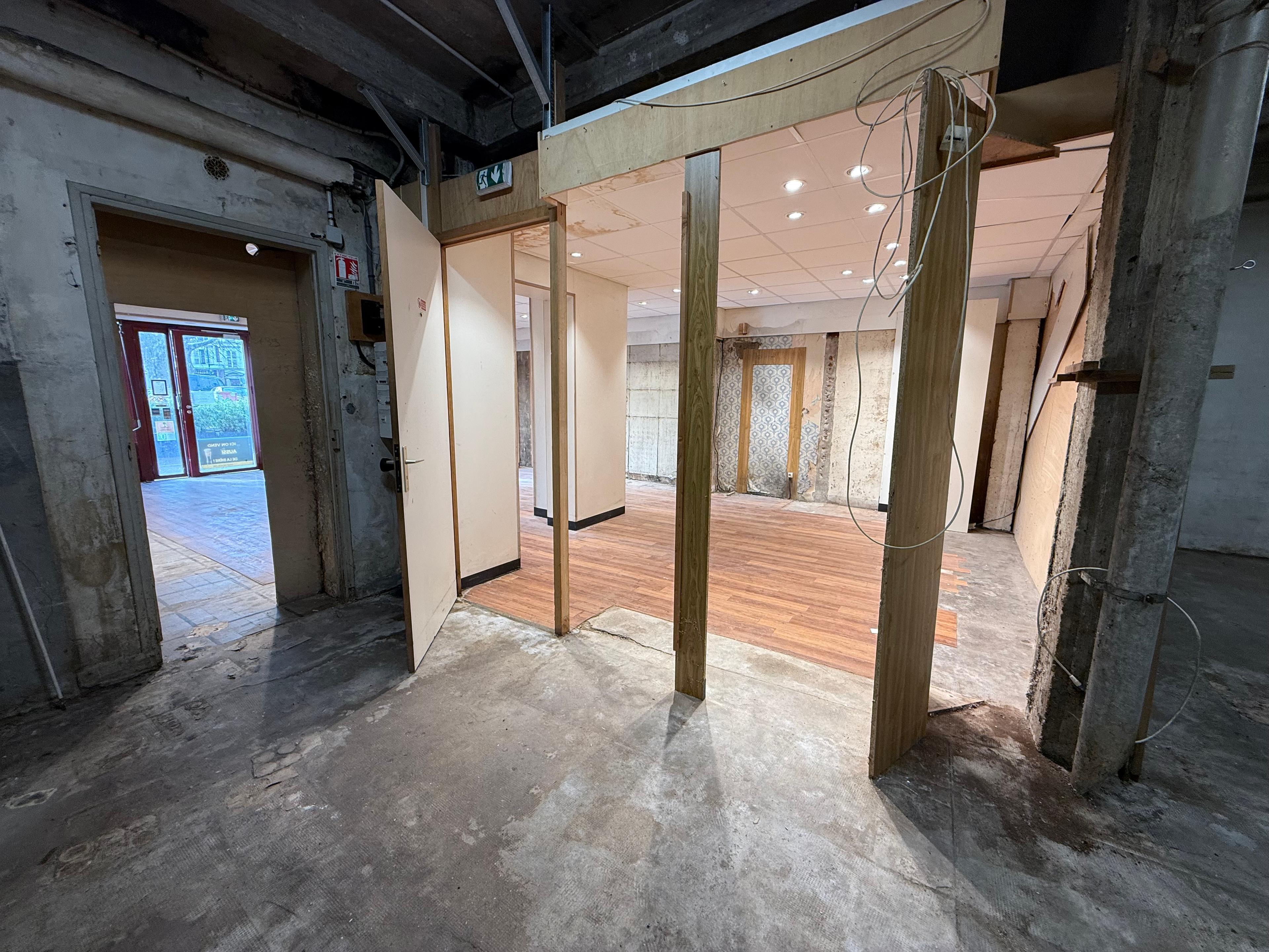 Photo 4 de 10 318 373