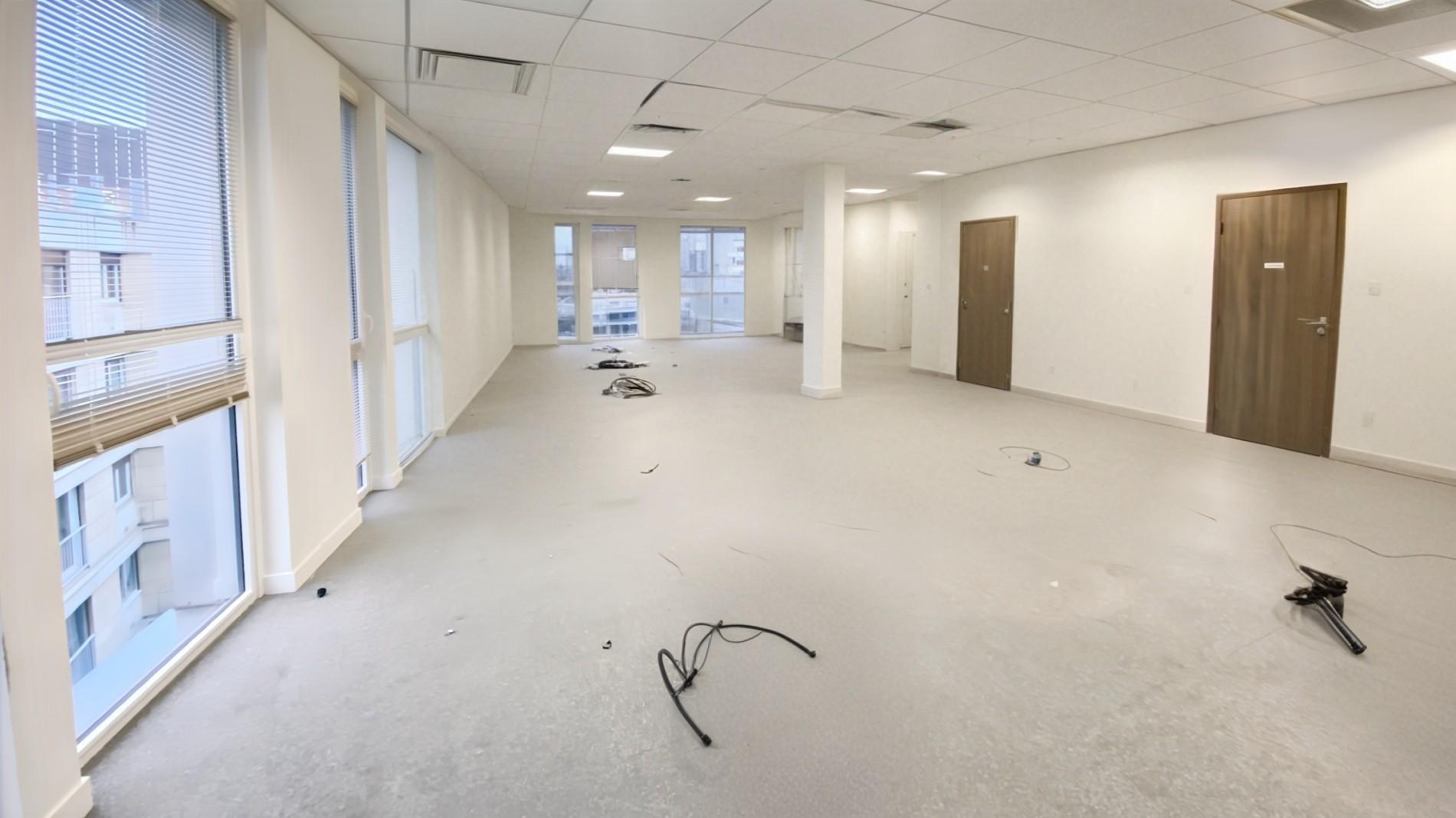 Photo 2 de 10 321 975