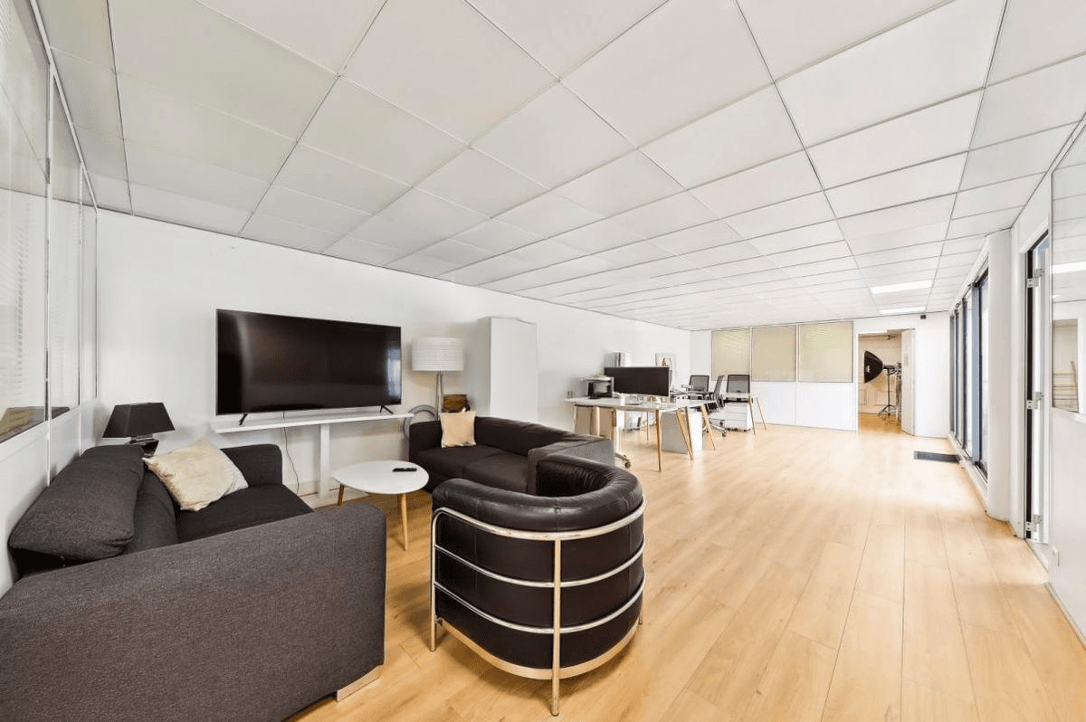 Photo 1 de 10 189 807