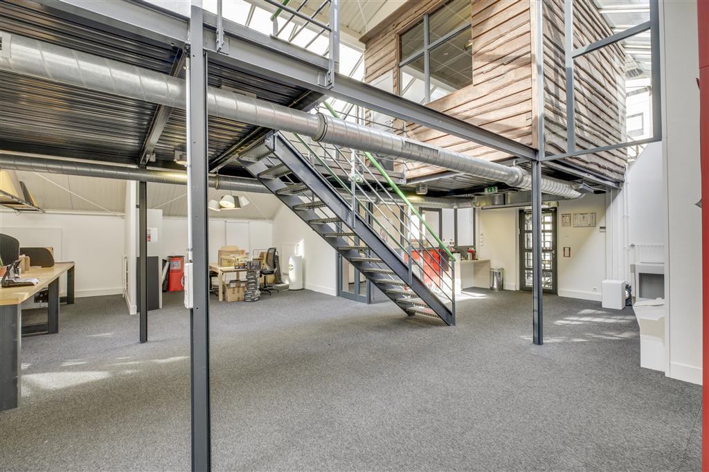 Photo 1 de 10 189 079