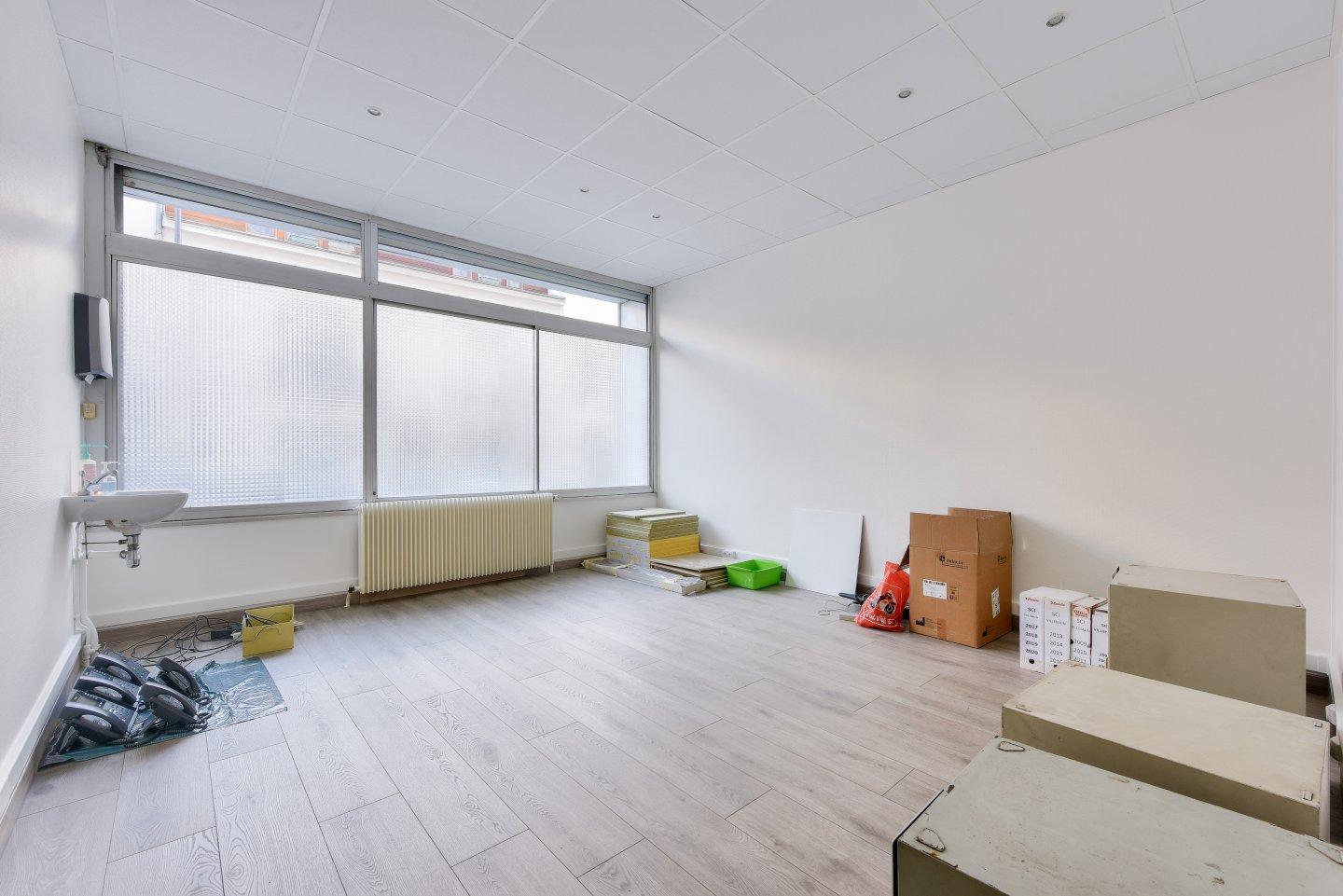 Photo 2 de 10 202 100